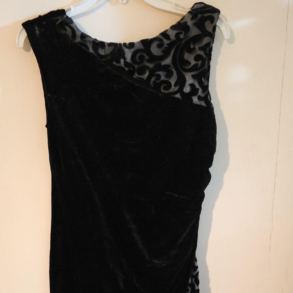 R&M Richards Black One Shoulder Dress